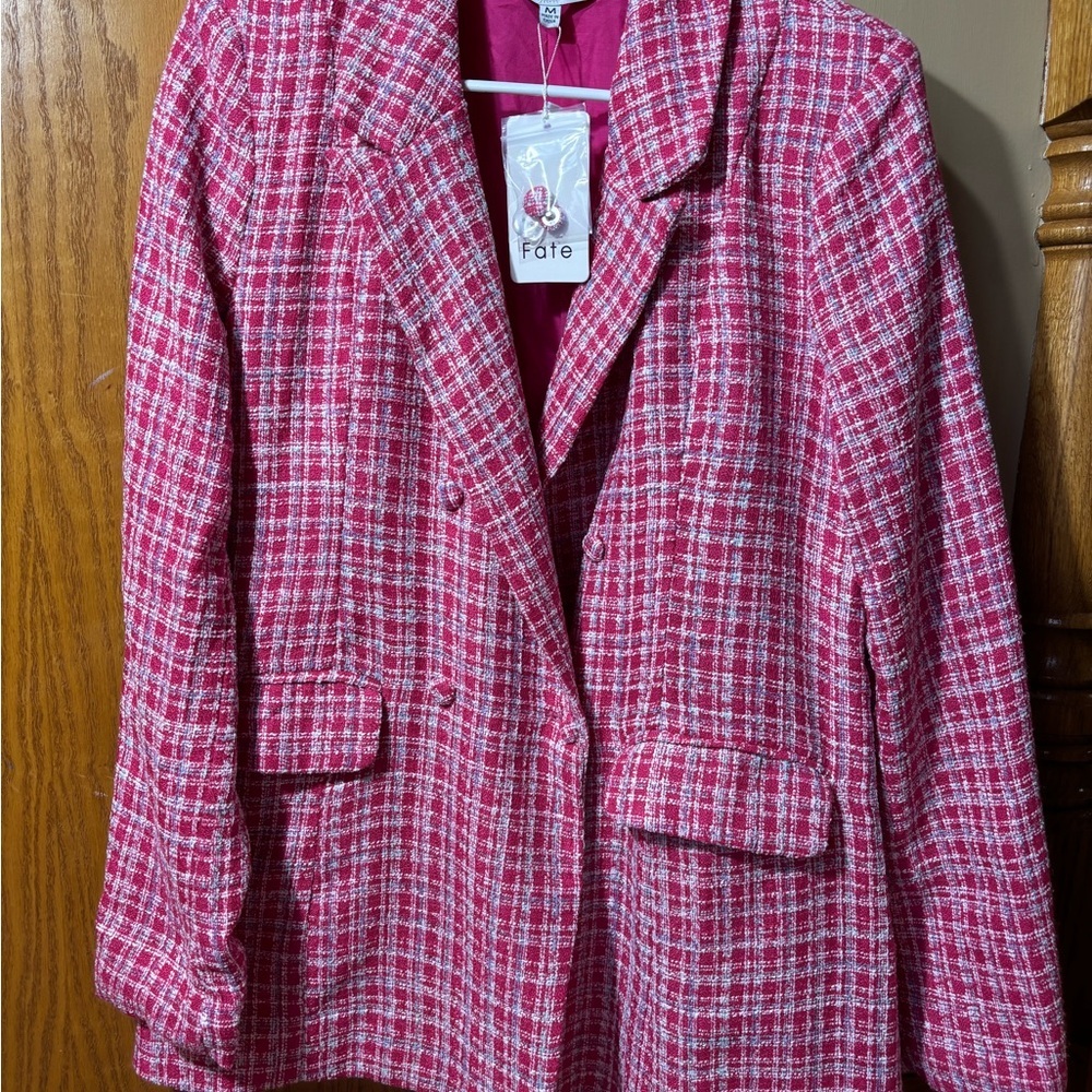 👔 Fate Blazer Bundle – 2 NWT Business Coats (Size Medium)